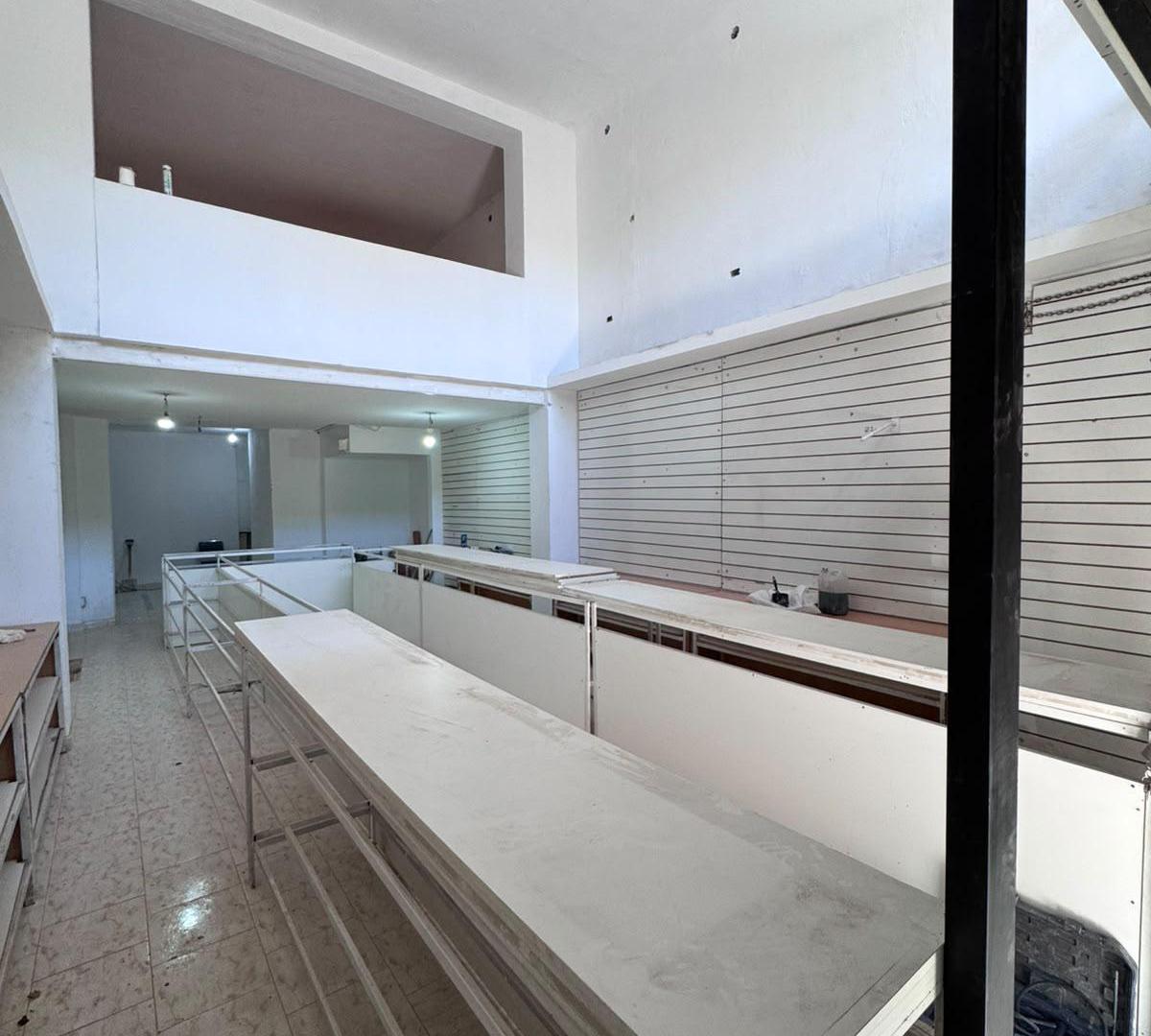 Foto de LOCAL COMERCIAL EN ALQUILER, imagen 3