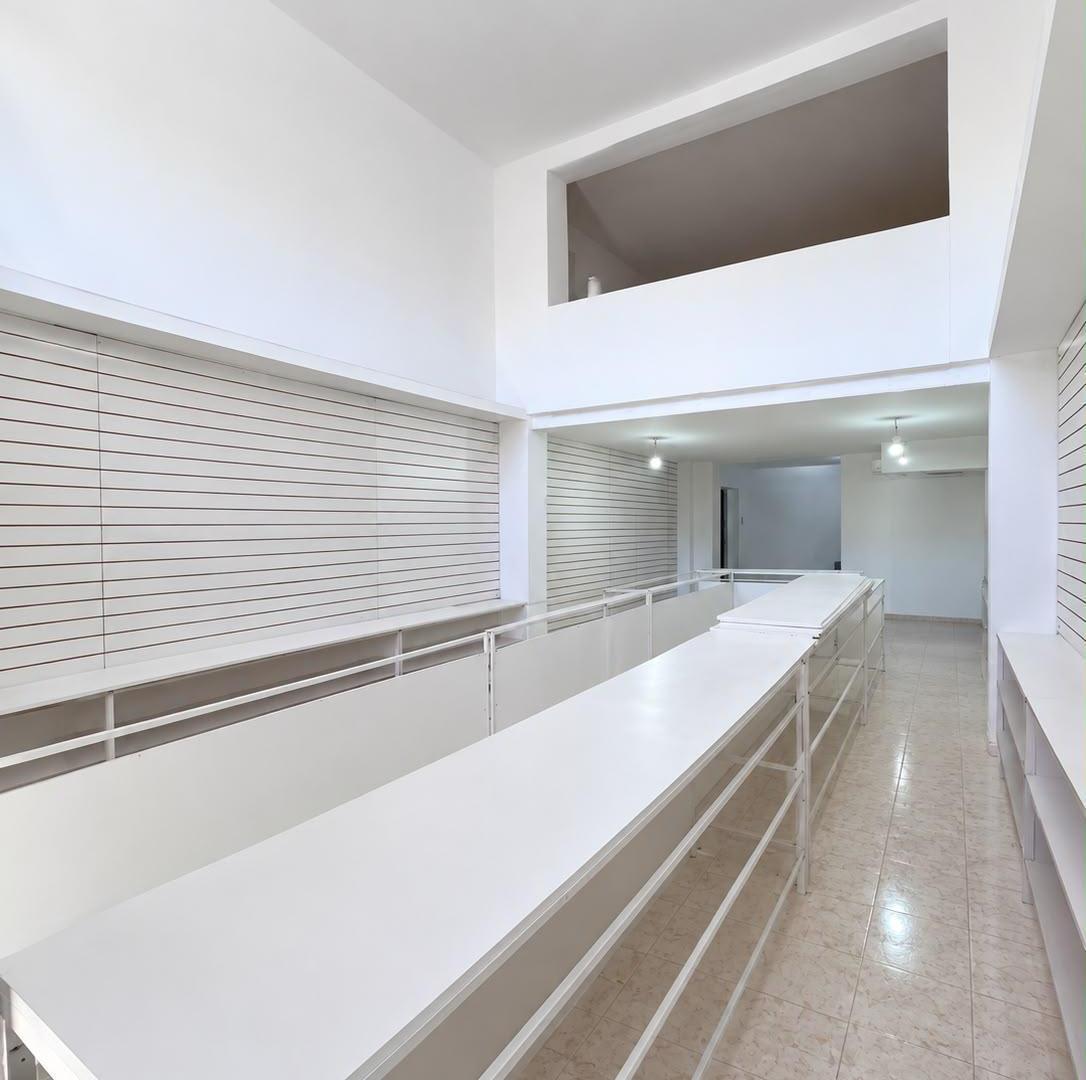 Foto de LOCAL COMERCIAL EN ALQUILER, imagen 2