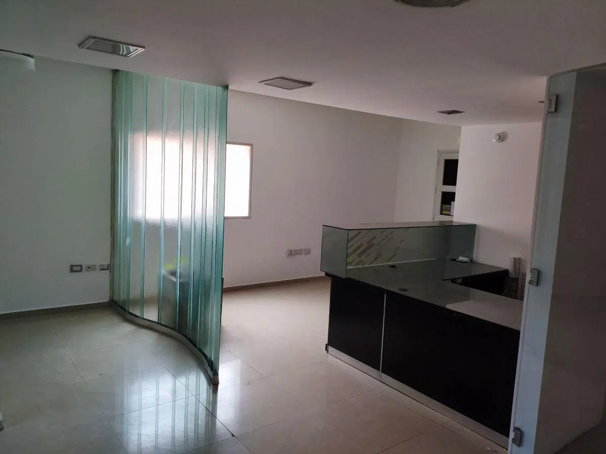 En Alquiler | Oficina Comercial en Nueva Cordoba | A metros del Buen Pastor 5