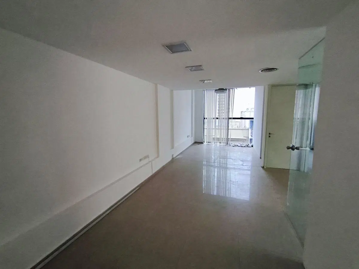 En Alquiler | Oficina Comercial en Nueva Cordoba | A metros del Buen Pastor 2
