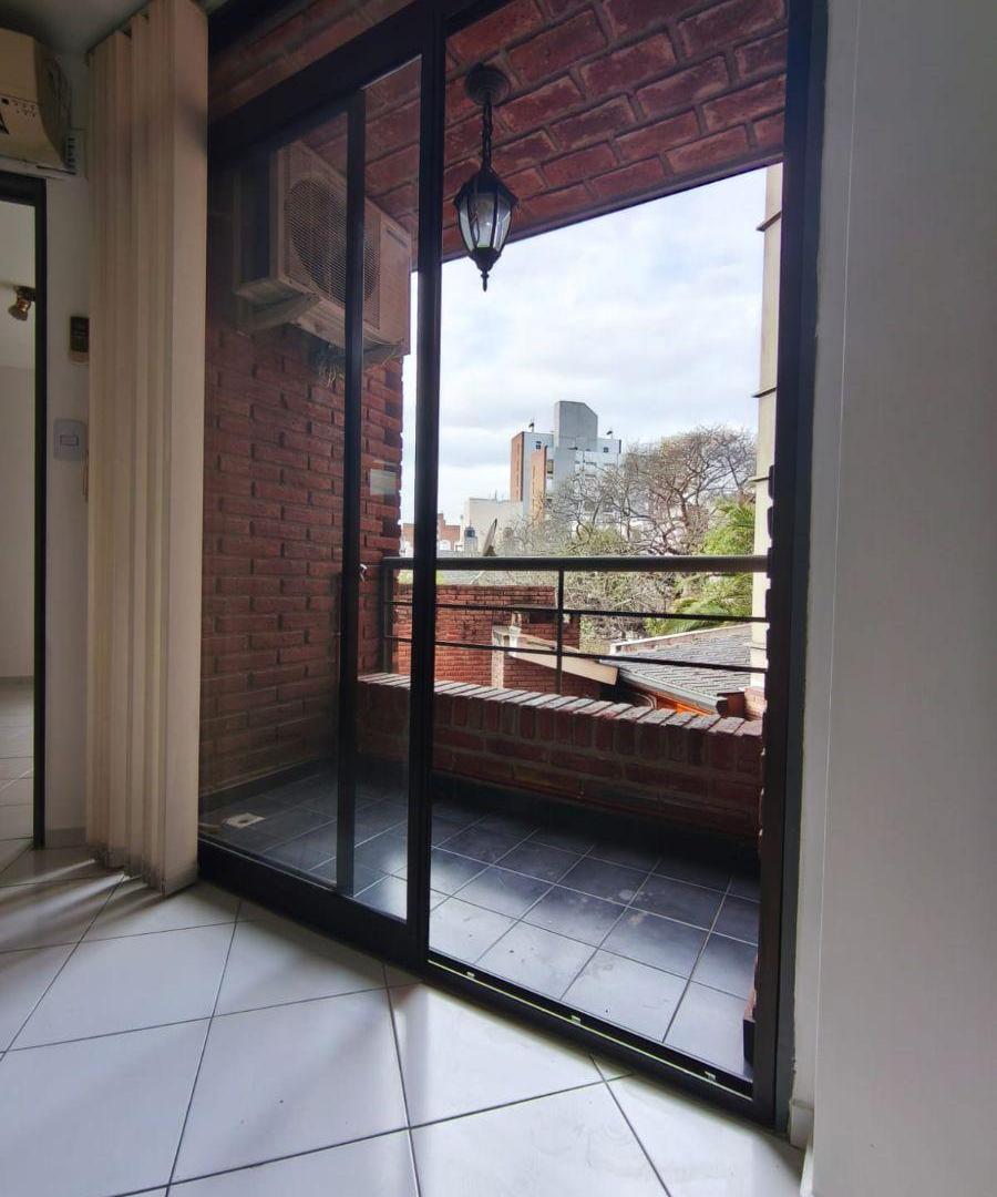 Foto de En Alquiler dpto de 1 Dormitorio con balcón | B° Alberdi, imagen 5