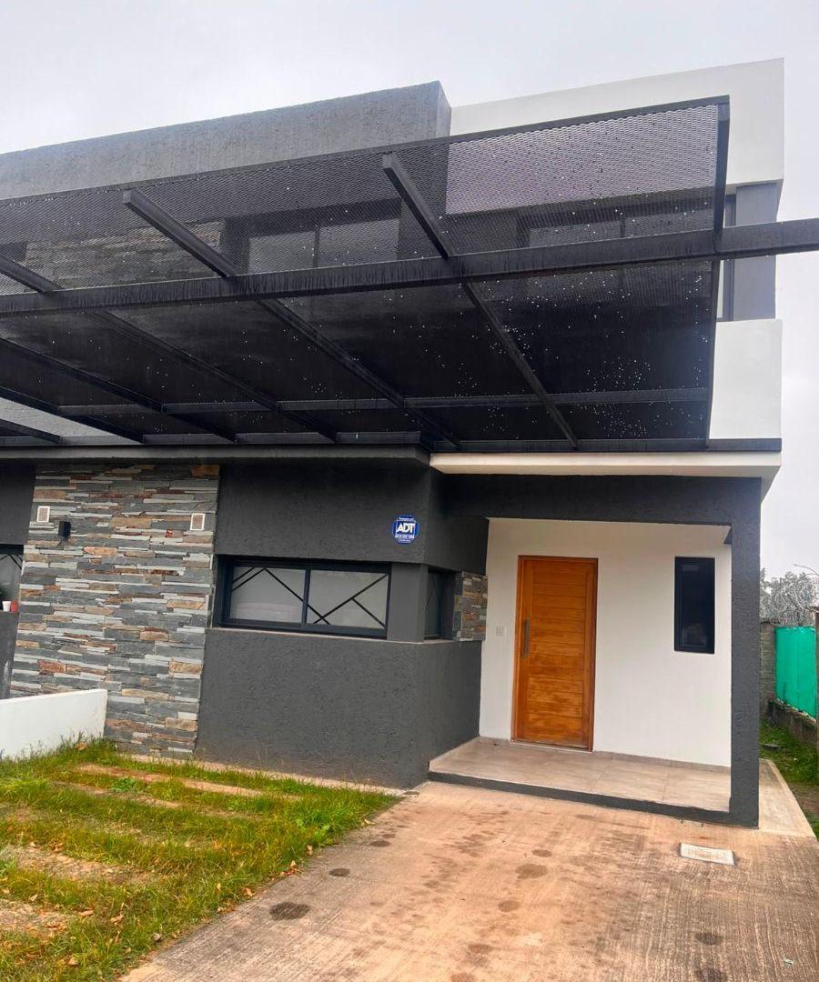DUPLEX ALQUILER CHACRAS DEL NORTE ETAPA II 3 DORM 3 BAÑOS PATIO ASADOR