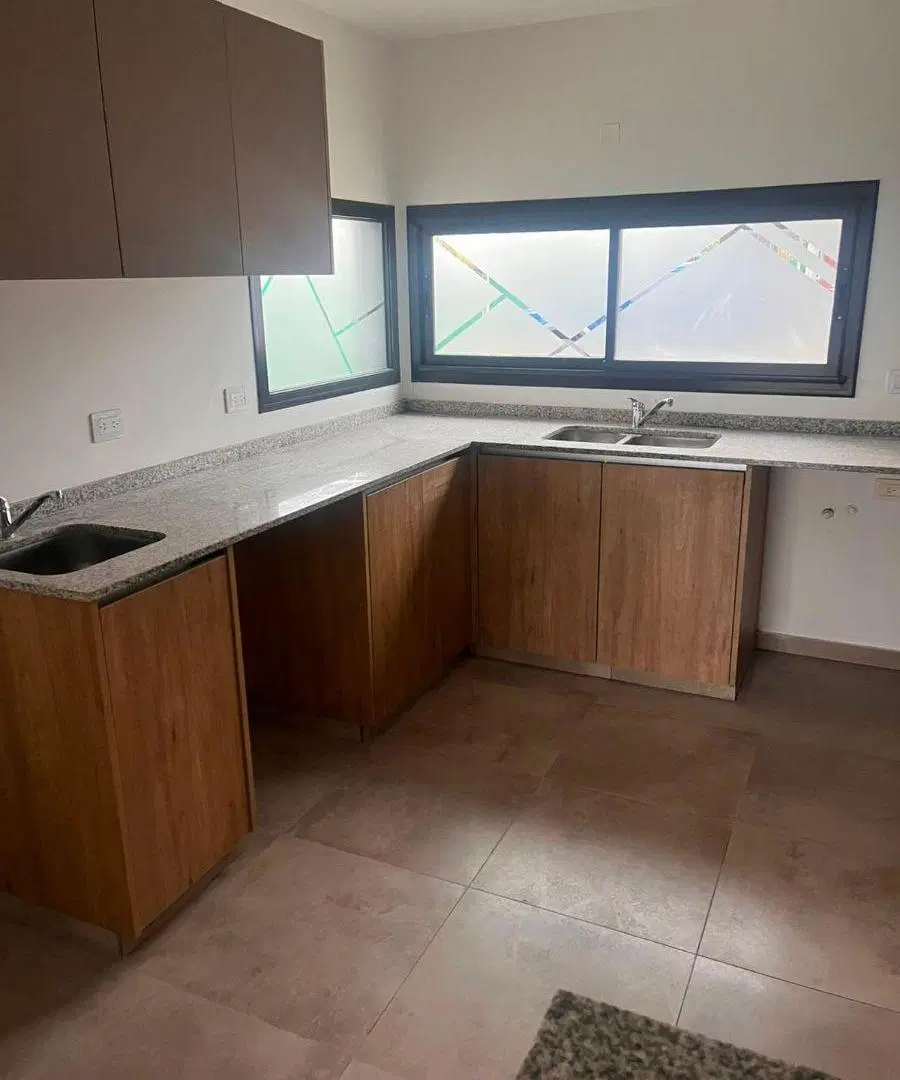 DUPLEX ALQUILER CHACRAS DEL NORTE ETAPA II 3 DORM 3 BAÑOS PATIO ASADOR 4