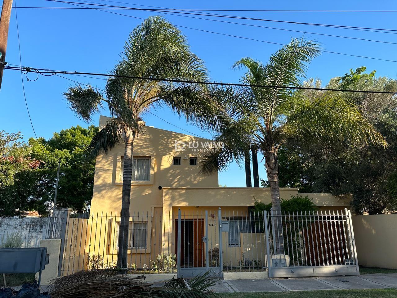 Foto de CASA EN VENTA ARGUELLO PILETA 3 DORMITORIOS, imagen 2