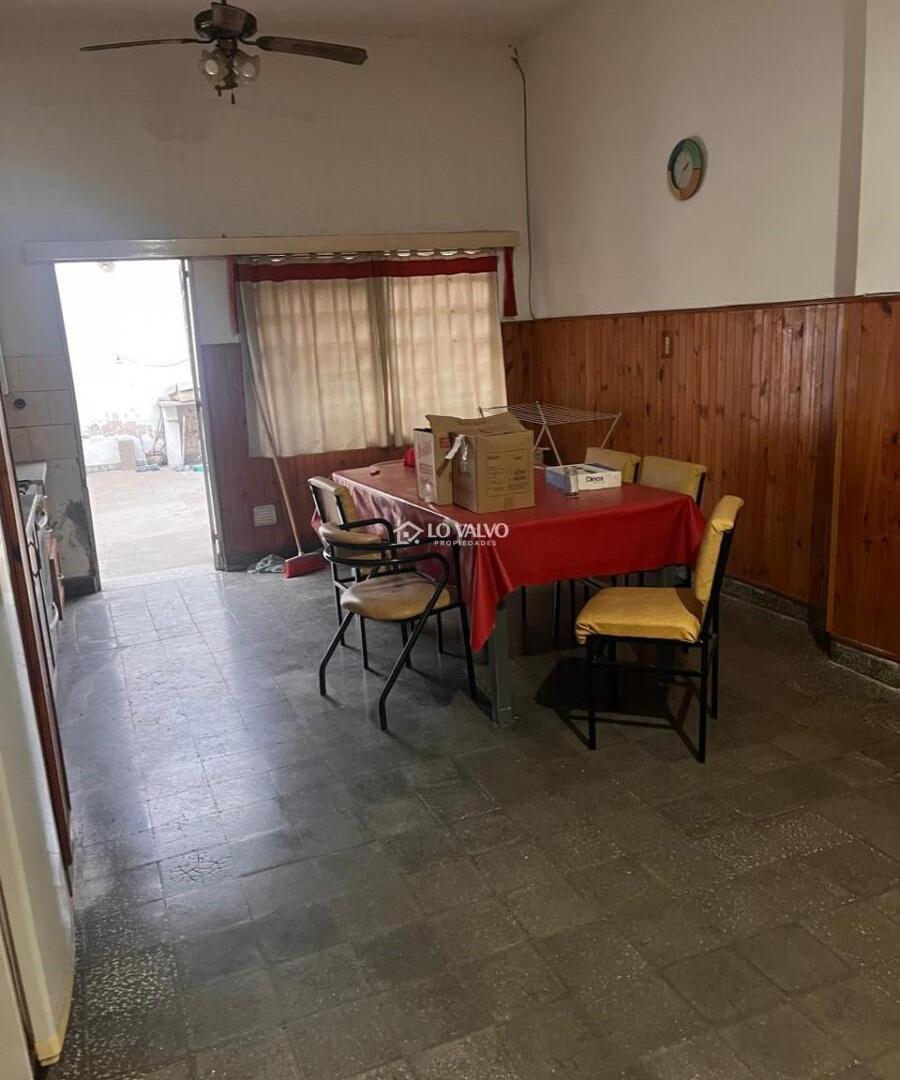 Foto de CASA A REMODELAR IDEAL COMERCIAL, imagen 2