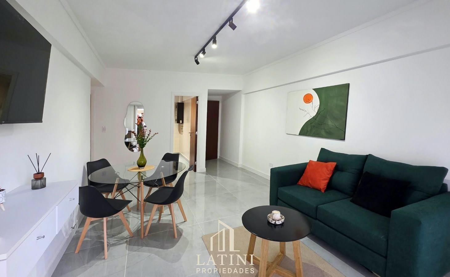 Foto de Venta Departamento 3 Ambientes C/cochera Reciclado a Nuevo, imagen 2