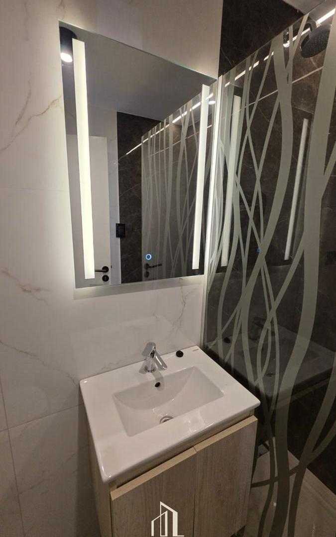 Foto de Venta Departamento 1 Ambiente Reciclado en el Centro, imagen 5