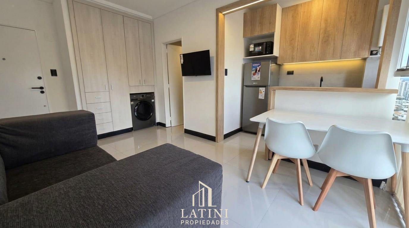 Foto de Venta Departamento 1 Ambiente Reciclado en el Centro, imagen 1