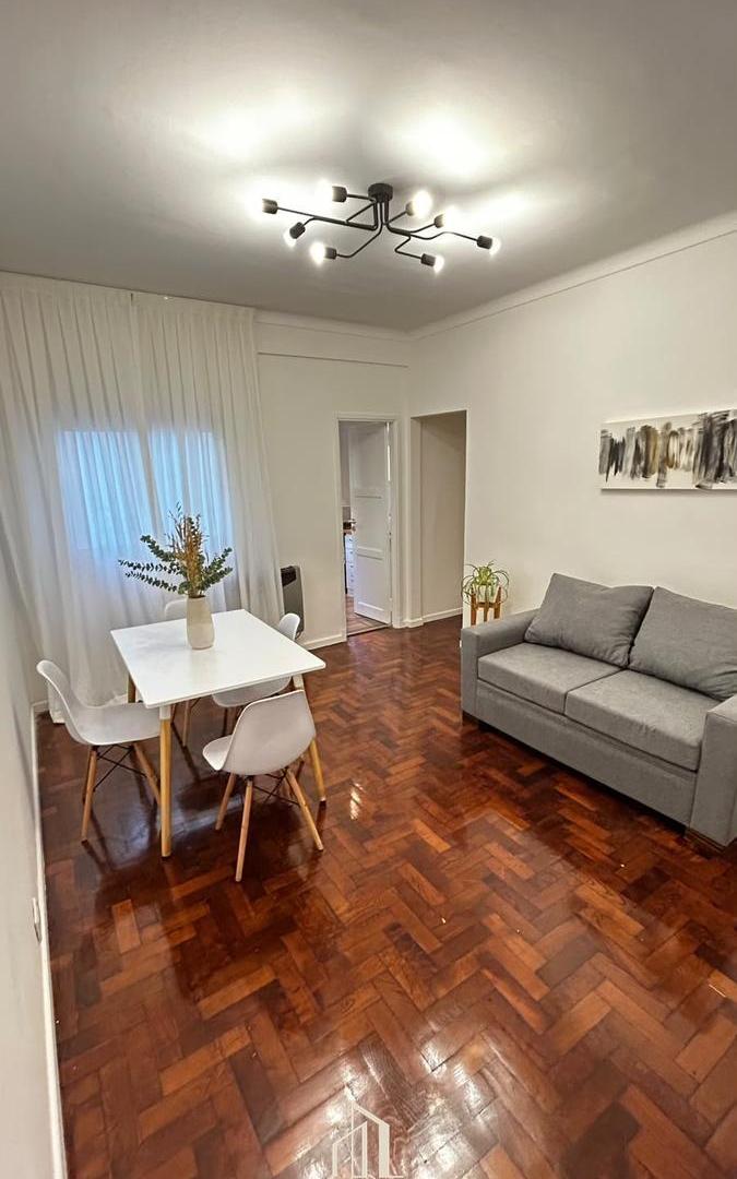 Foto de Venta Departamento 3 Ambientes Reciclado en Macrocentro, imagen 1