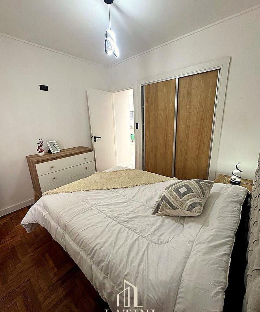 Foto de Venta Departamento Tres Ambientes Reciclado en Centro, imagen 2