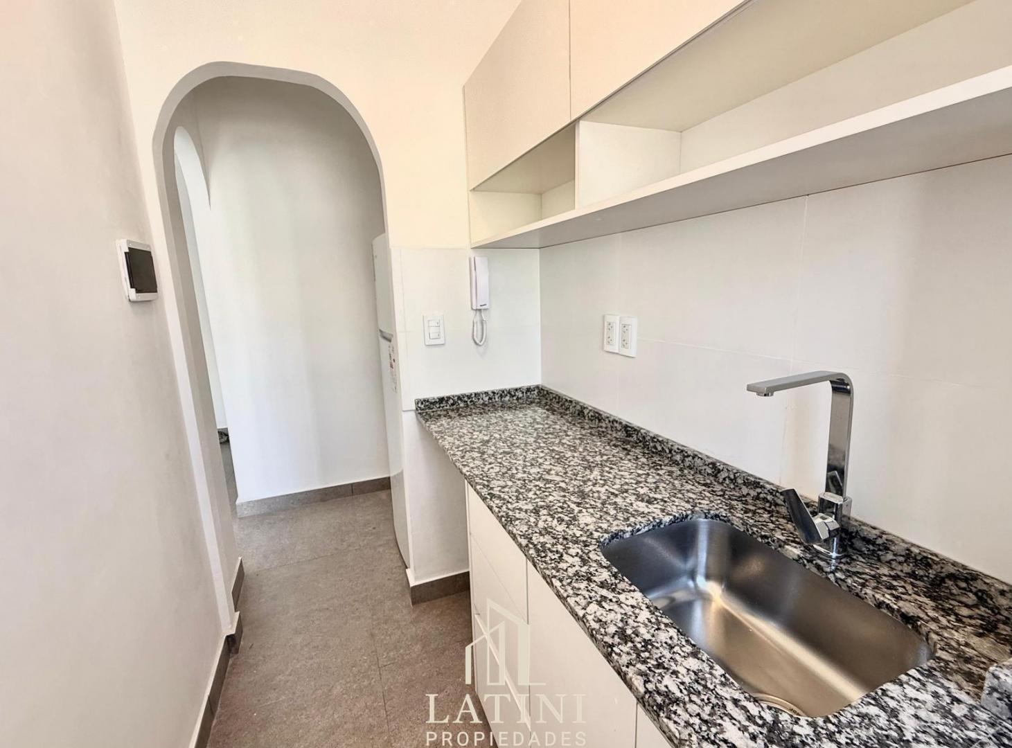 Foto de Venta Departamento Dos Ambientes Reciclado, imagen 5