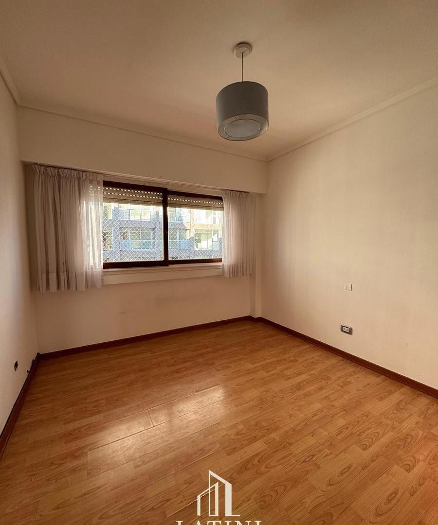 Foto de Venta Departamento 4 Ambientes C/Vista al Mar en Macrocentro, imagen 2