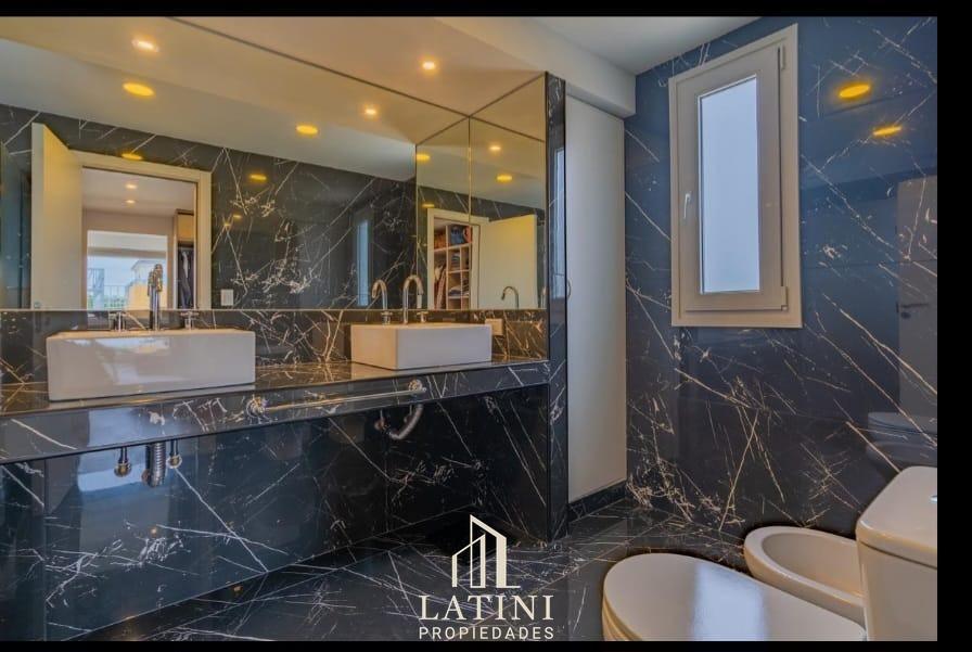 Foto de Venta Casa 4 Ambientes En Barrio Privado Tierras del Mar, imagen 2