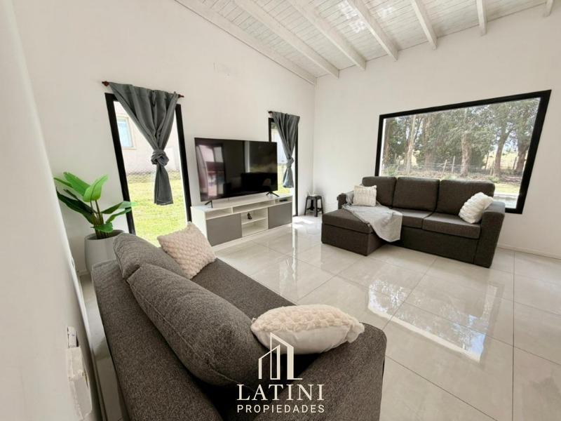 Foto de Venta Casa Tres Ambientes Con Pileta en Barracas de San Benito, imagen 3