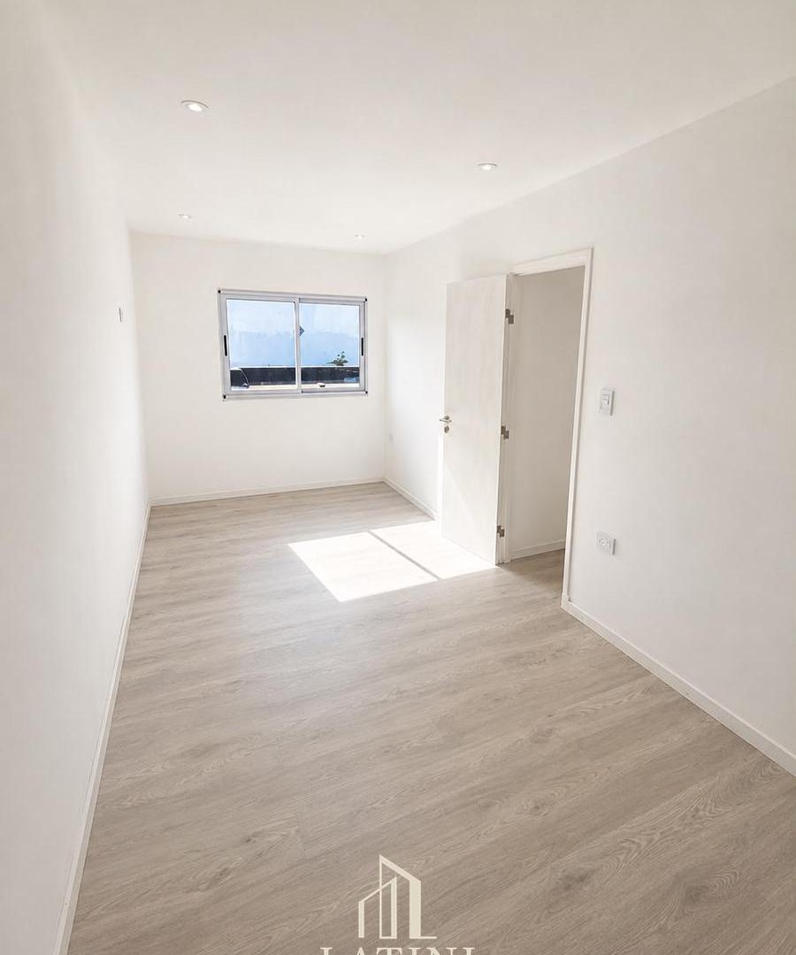 Foto de Venta PH en Barrio Sarmiento, imagen 3