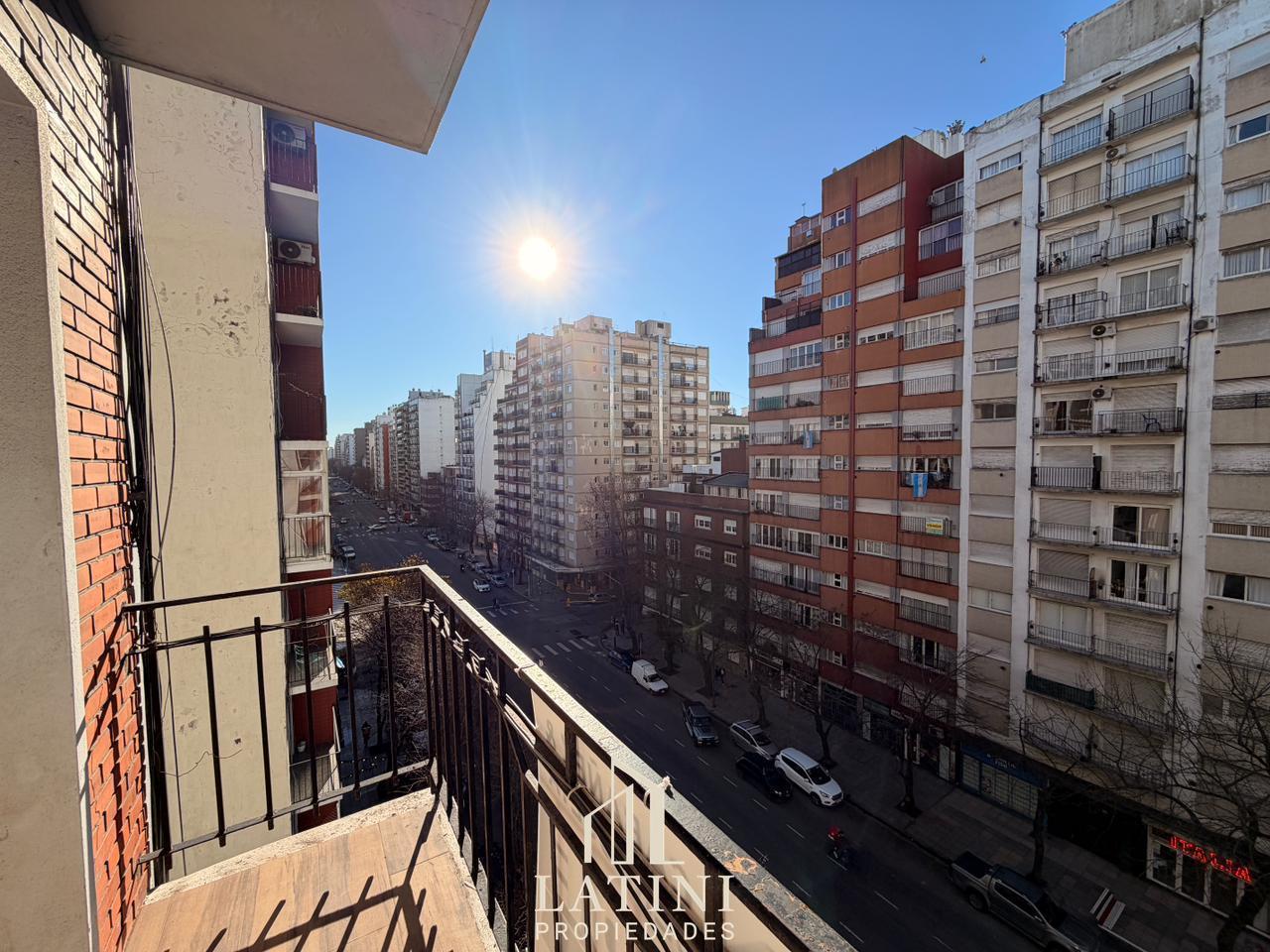 Foto de Venta Departamento 3 Ambientes Reciclado con Balcón, imagen 2