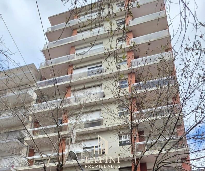 Foto de Venta Departamento 2 Ambientes Frente con Dependencia, imagen 1