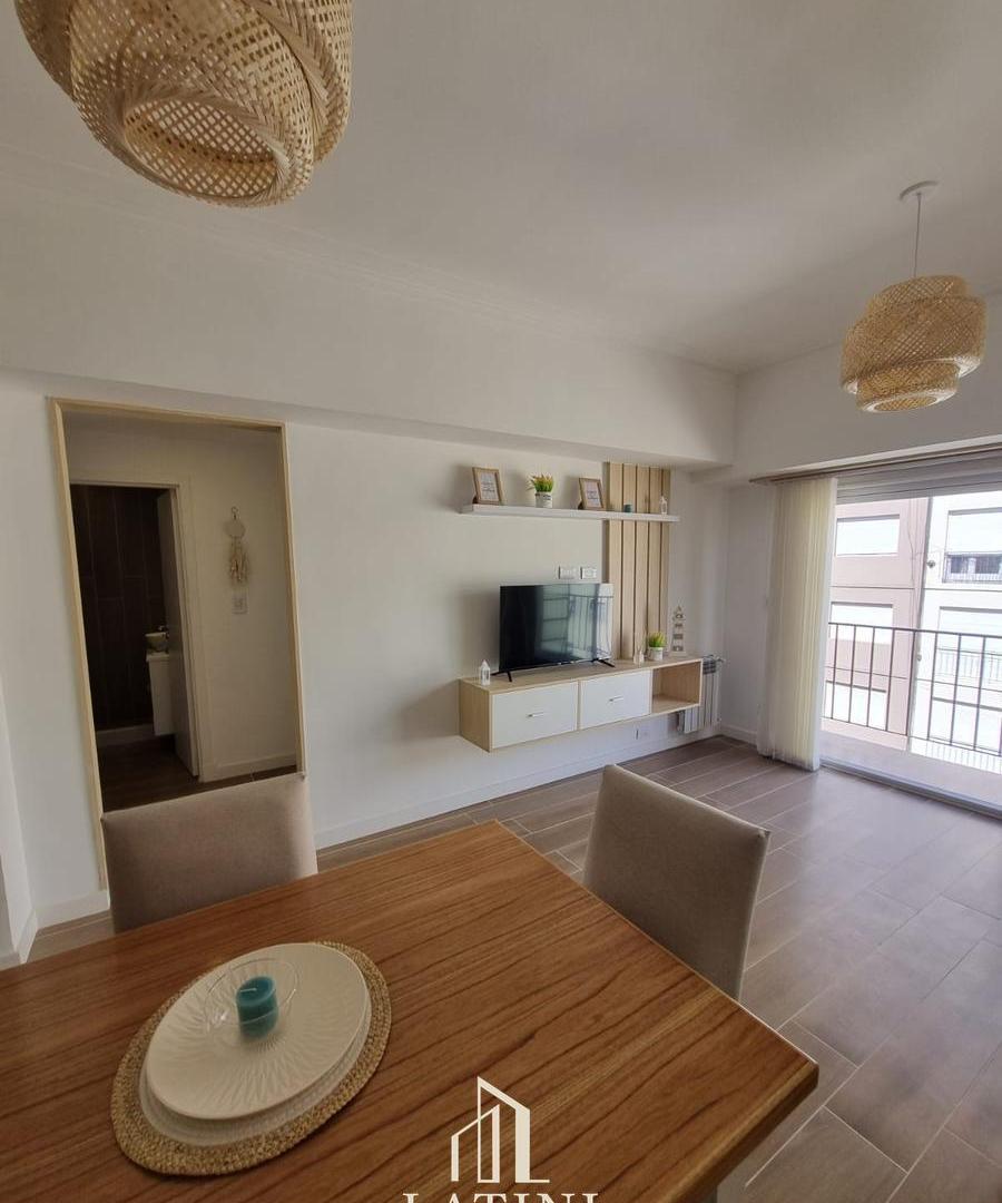Foto de Venta Departamento Tres Ambientes Reciclado Con Balcón, imagen 4