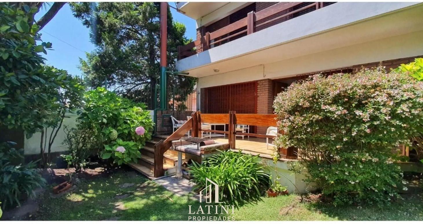 Foto de Venta Chalet 7 Ambientes, imagen 1