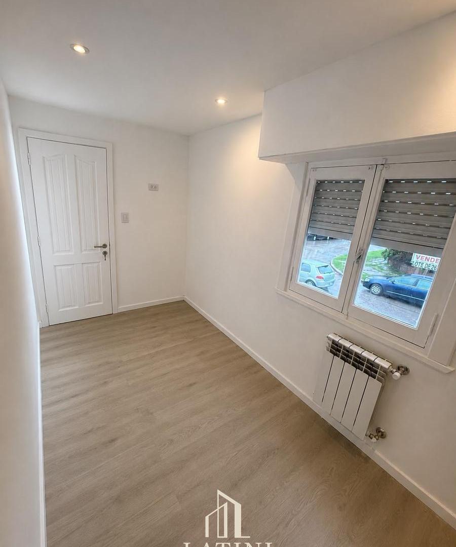 Foto de Venta Duplex 3 Ambientes Barrio Chauvin, imagen 4