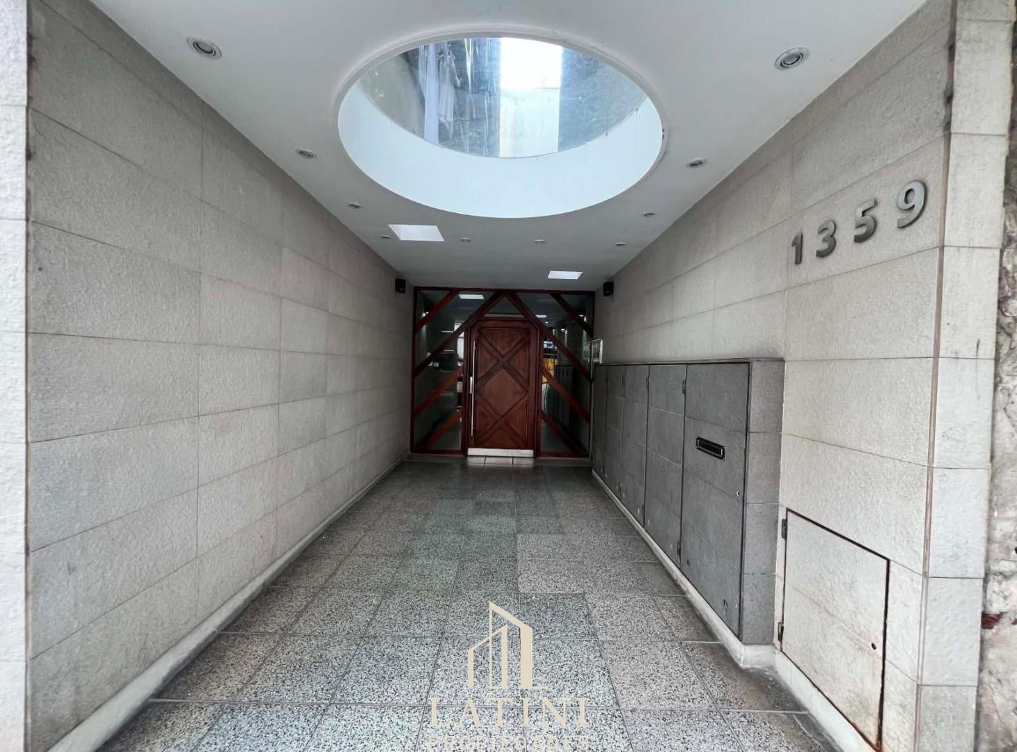 Foto de Venta Departamento 1 Ambiente con Vista al Mar, imagen 2
