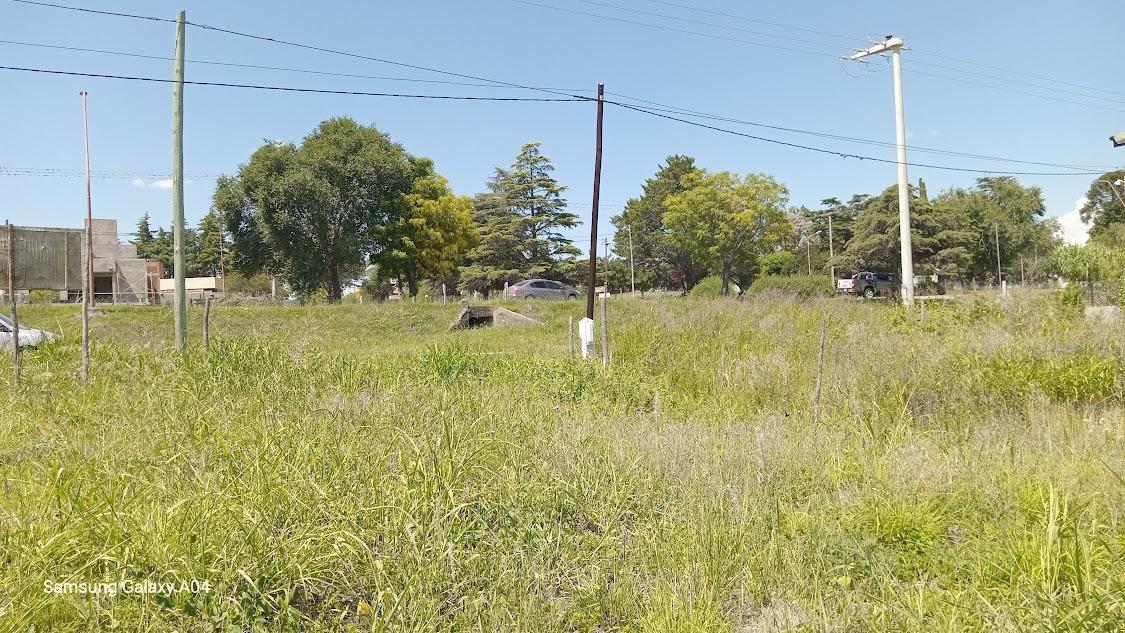 Venta de Terreno Sobre Ruta 28 Tanti 5