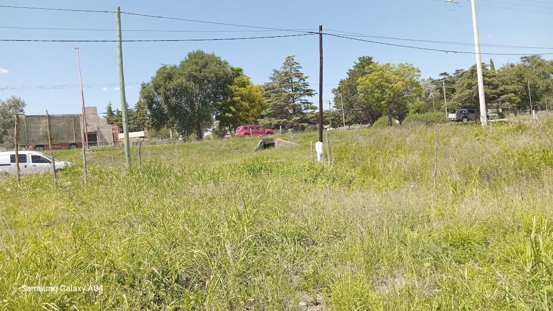 Venta de Terreno Sobre Ruta 28 Tanti 4
