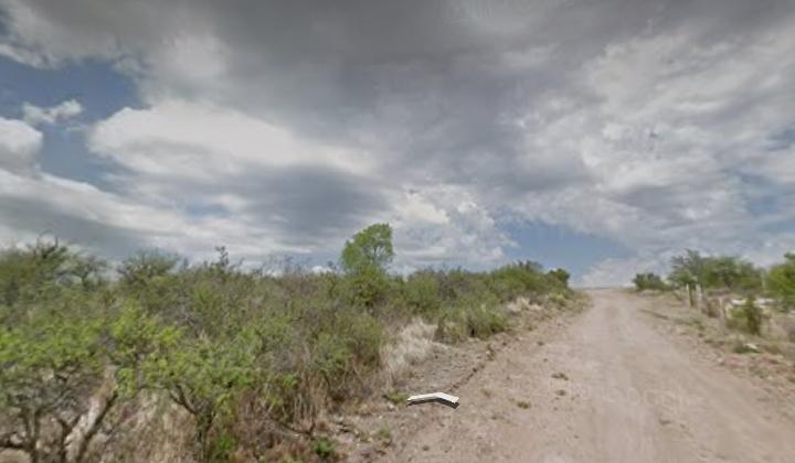 Foto de VENTA DE 3 LOTES A 3 CUADRAS DEL MONUMENTO EL BAMBA EN ESTANCIA VIEJA, imagen 4