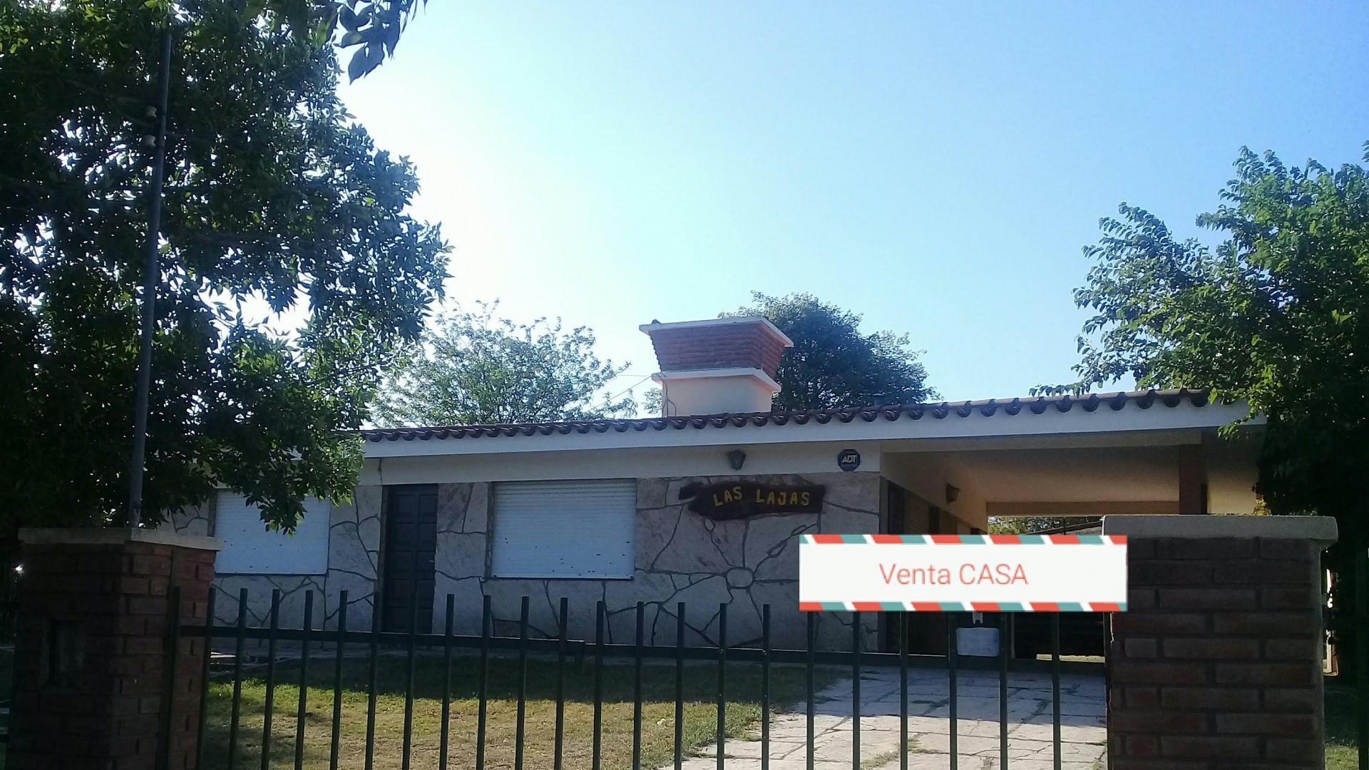 VENTA de CASA DE 3 DORMITORIOS EN VILLA SANTA CRUZ DEL LAGO