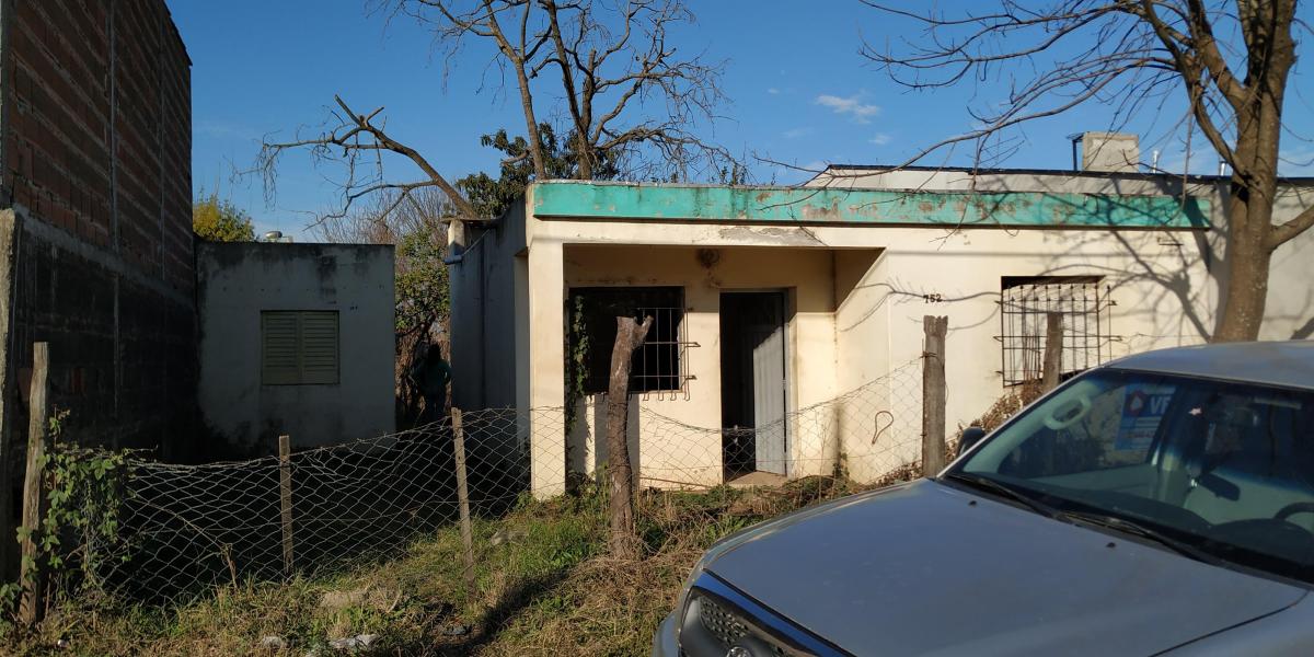 Venta Casa a Remodelar - Gualeguaychú 2