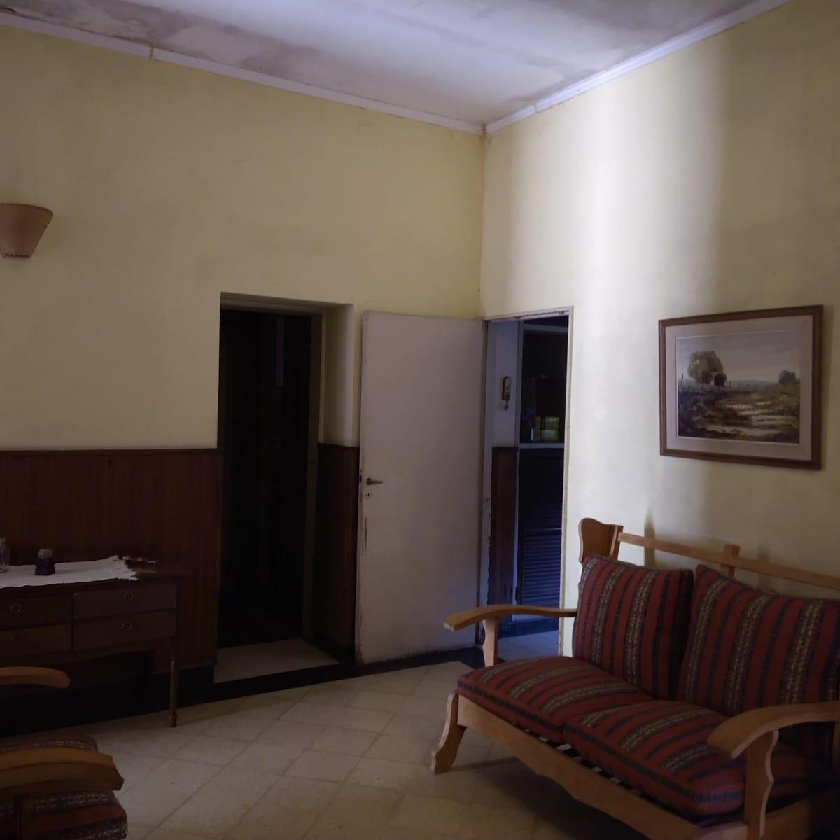 Venta Importante Casa en Esquina Gualeguaychú 1