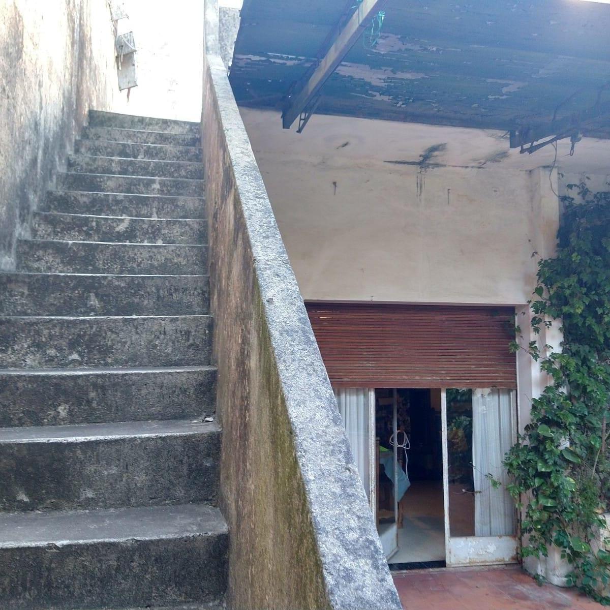 Venta Importante Casa en Esquina Gualeguaychú 5