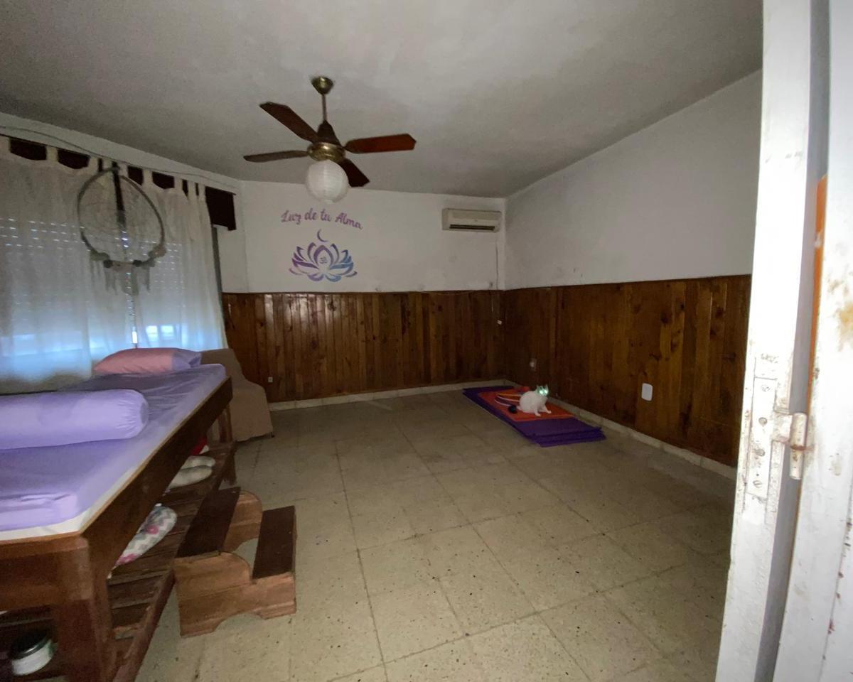 Venta Casa a Refaccionar Camila Nievas y 3 de Caballería 2