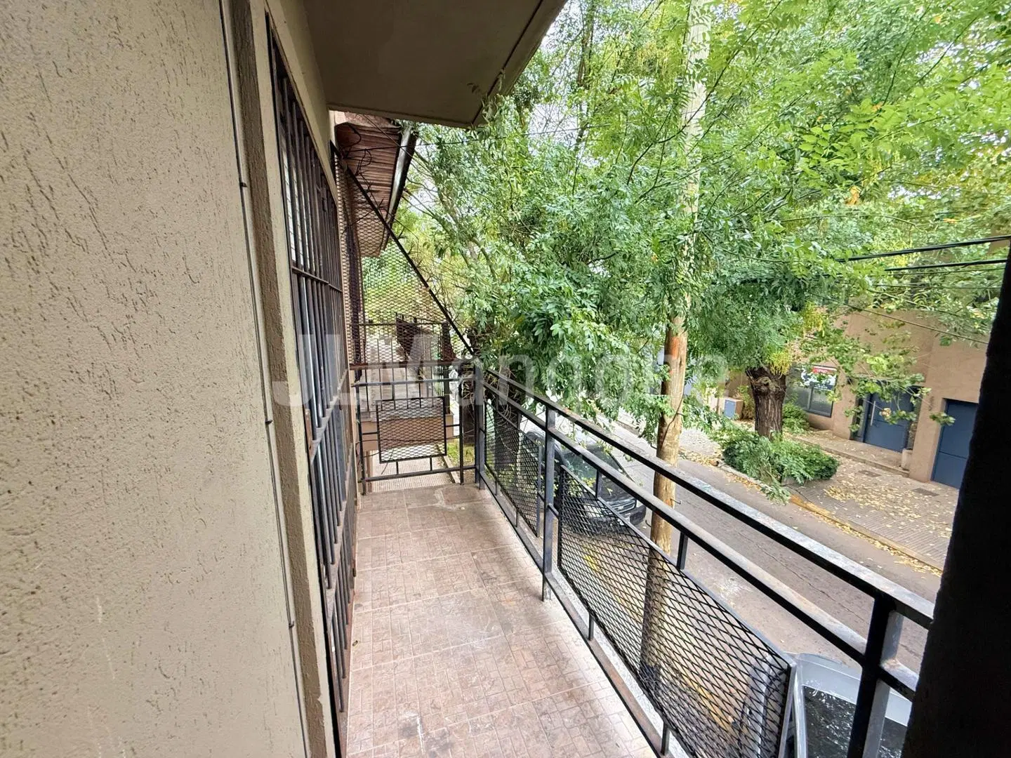 Departamento 2 ambientes con cochera y balcon 4