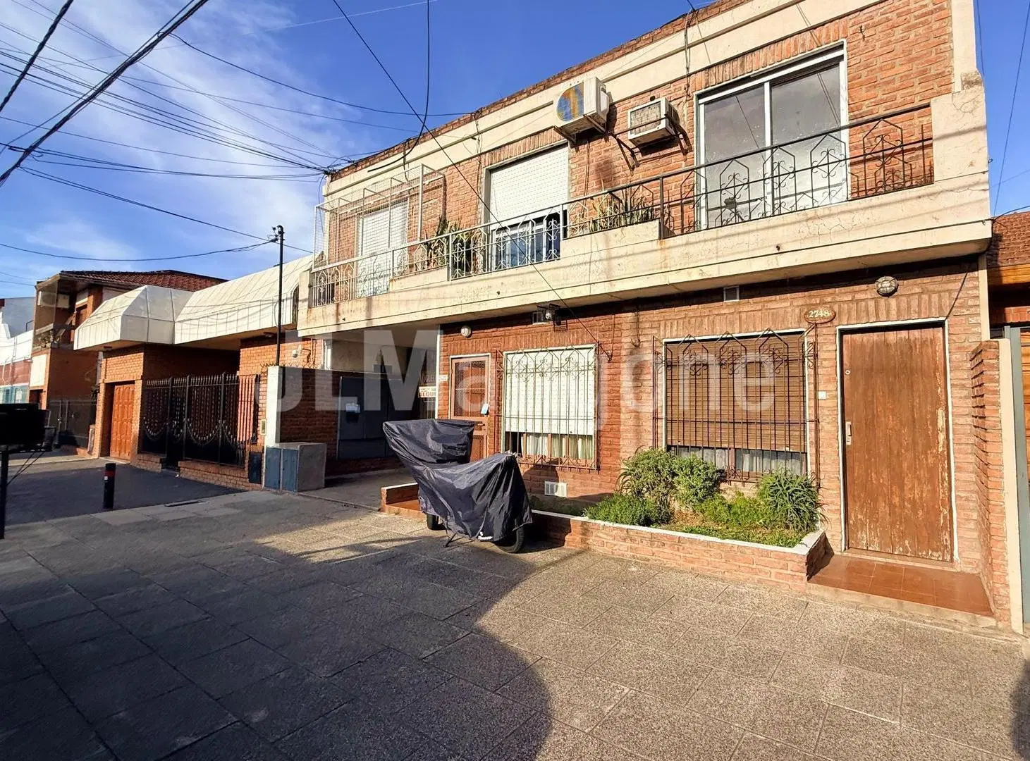 Departamento 2 ambientes con balcon frances 1