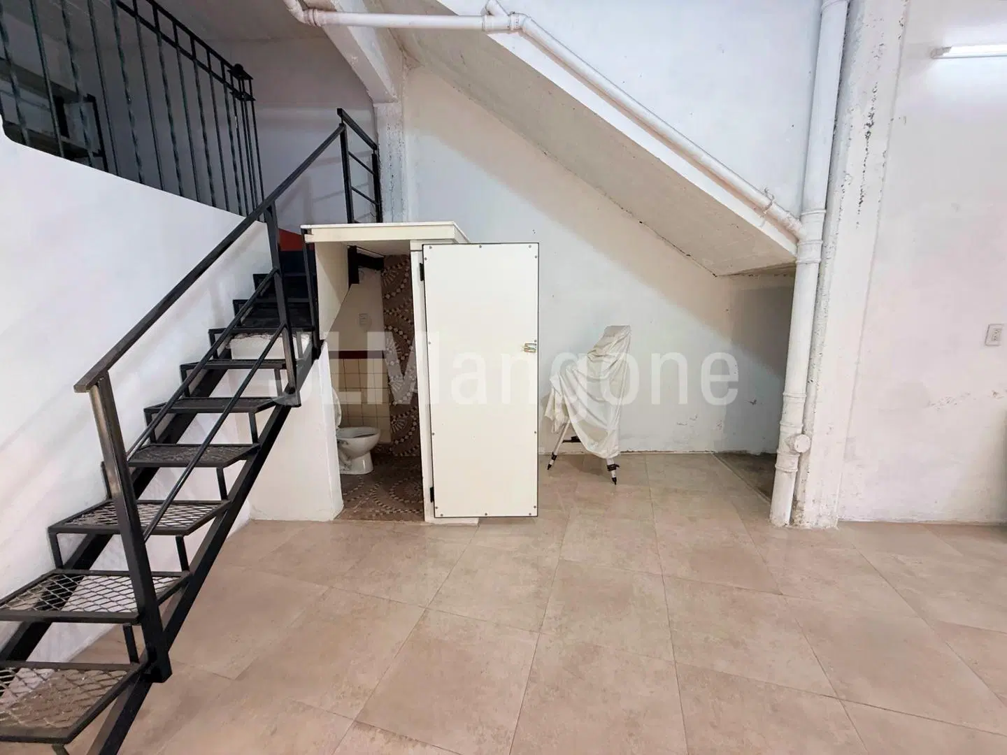 Local 50 m2 a estrenar 5
