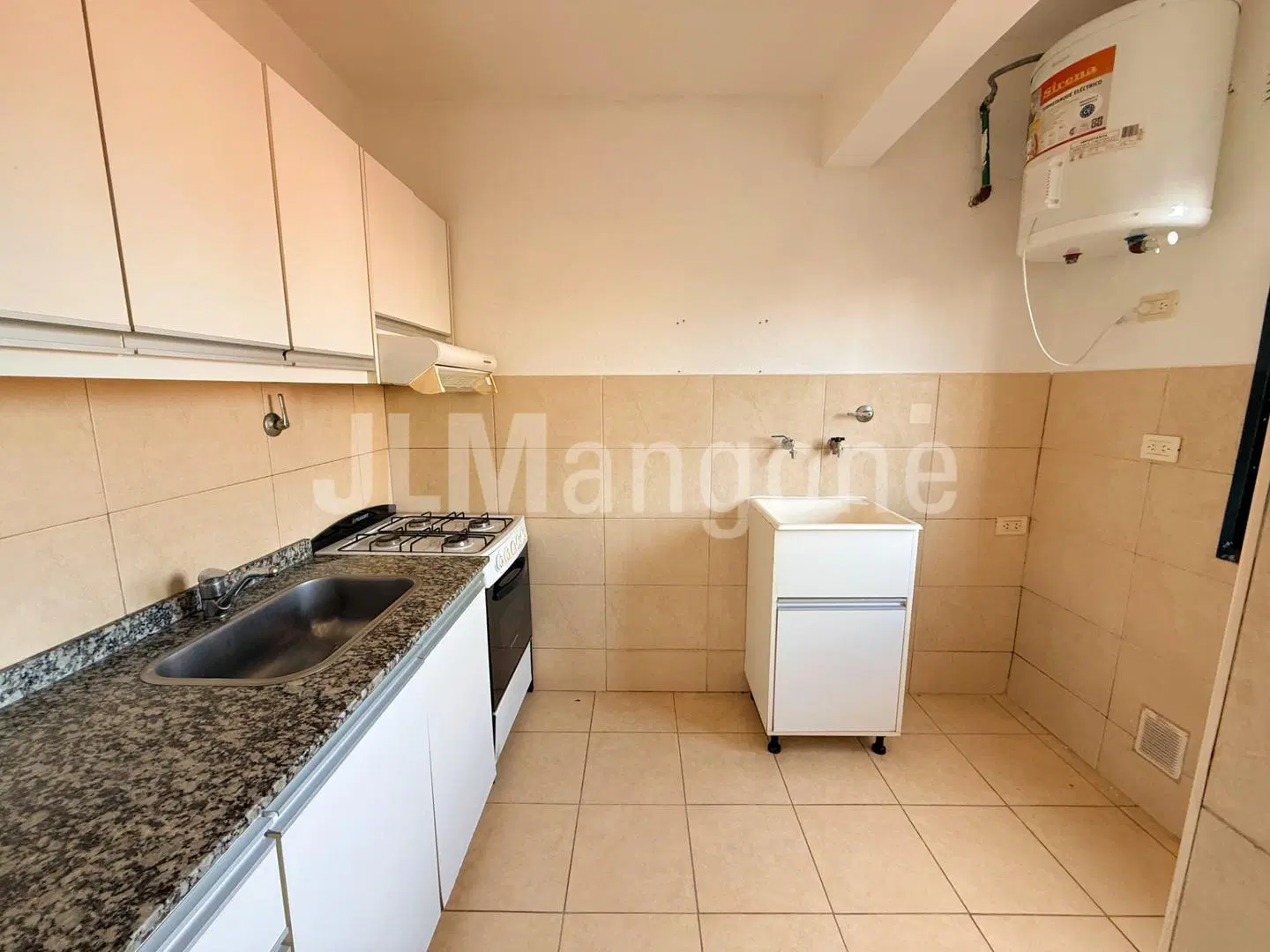 Departamento 1 ambiente con balcon 5