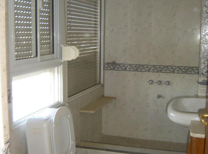 Departamento en alquiler 3 DORMITORIOS en Zona Centro Neuquén  2