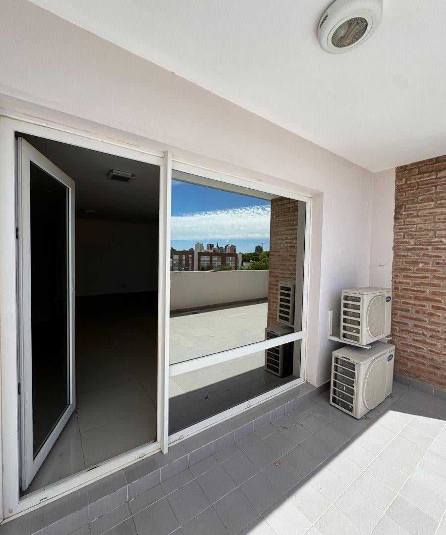 Foto de Venta de Departamento 2 Dormitorios en Área Centro, Neuquén, imagen 5