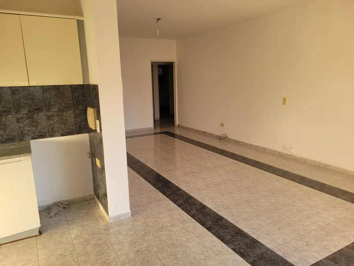 Venta de Departamento 3 DORMITORIOS APTO CREDITO en centro 4