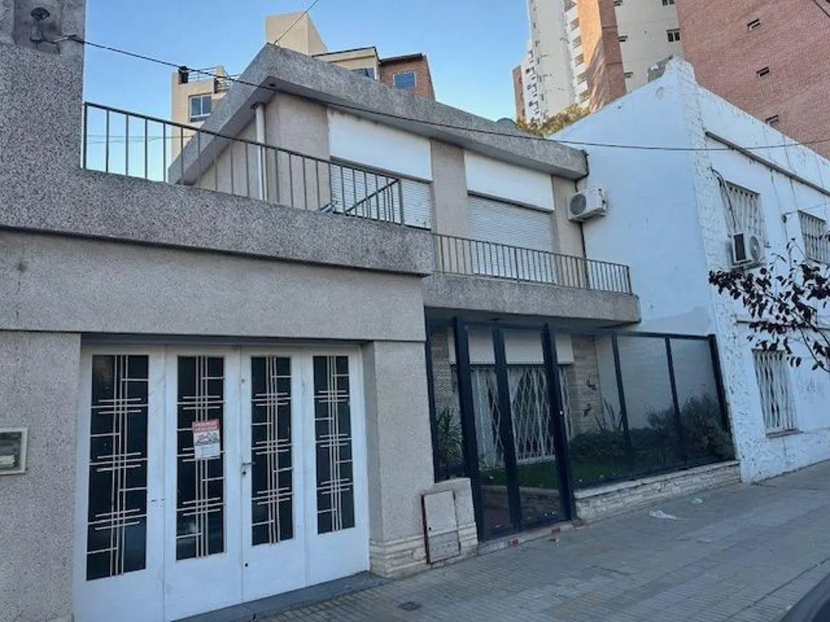 Alquiler COMERCIAL en Área Centro Este, Neuquen 2