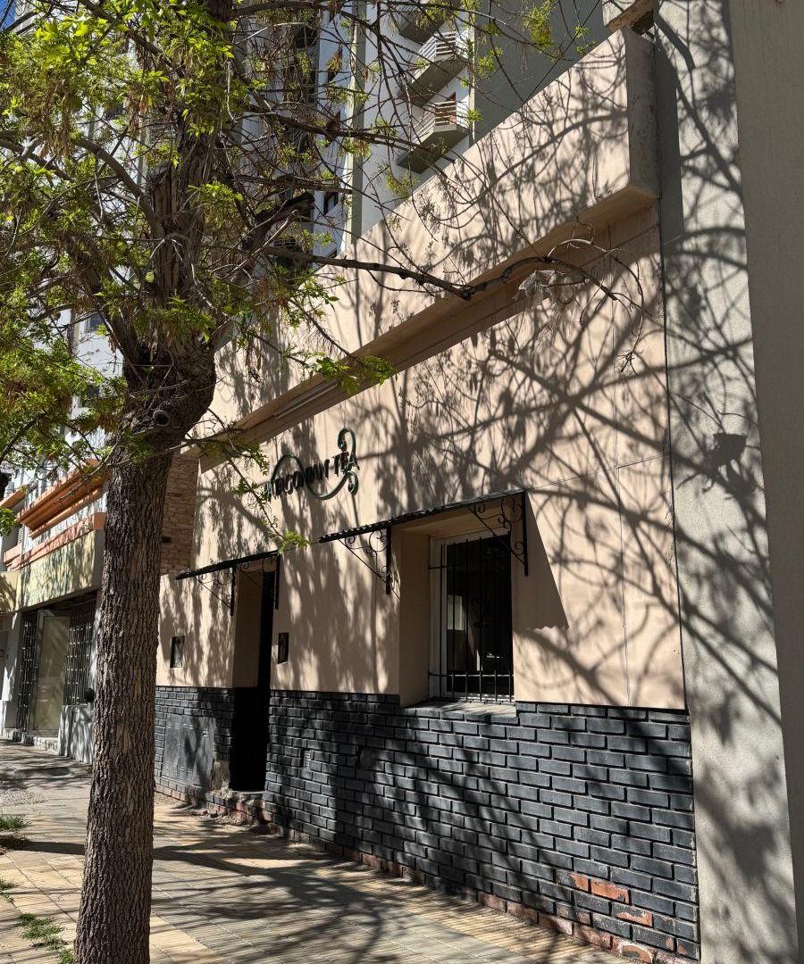 Foto de Venta Casa en Cipolletti, ideal emprendimiento, imagen 3