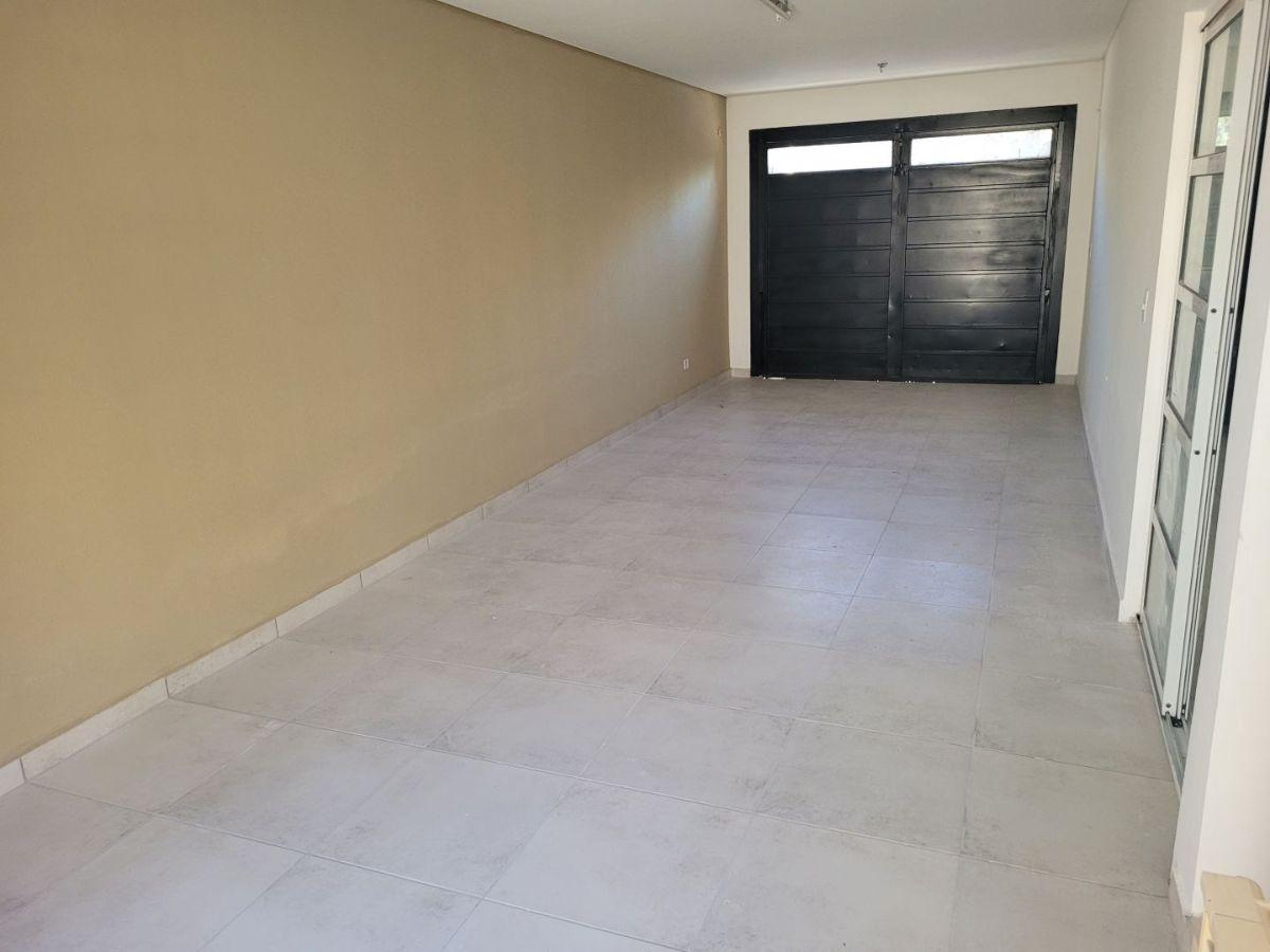 Foto de Alquiler de Casa 3 DORMITORIOS en Confluencia Rural, Neuquén, imagen 2