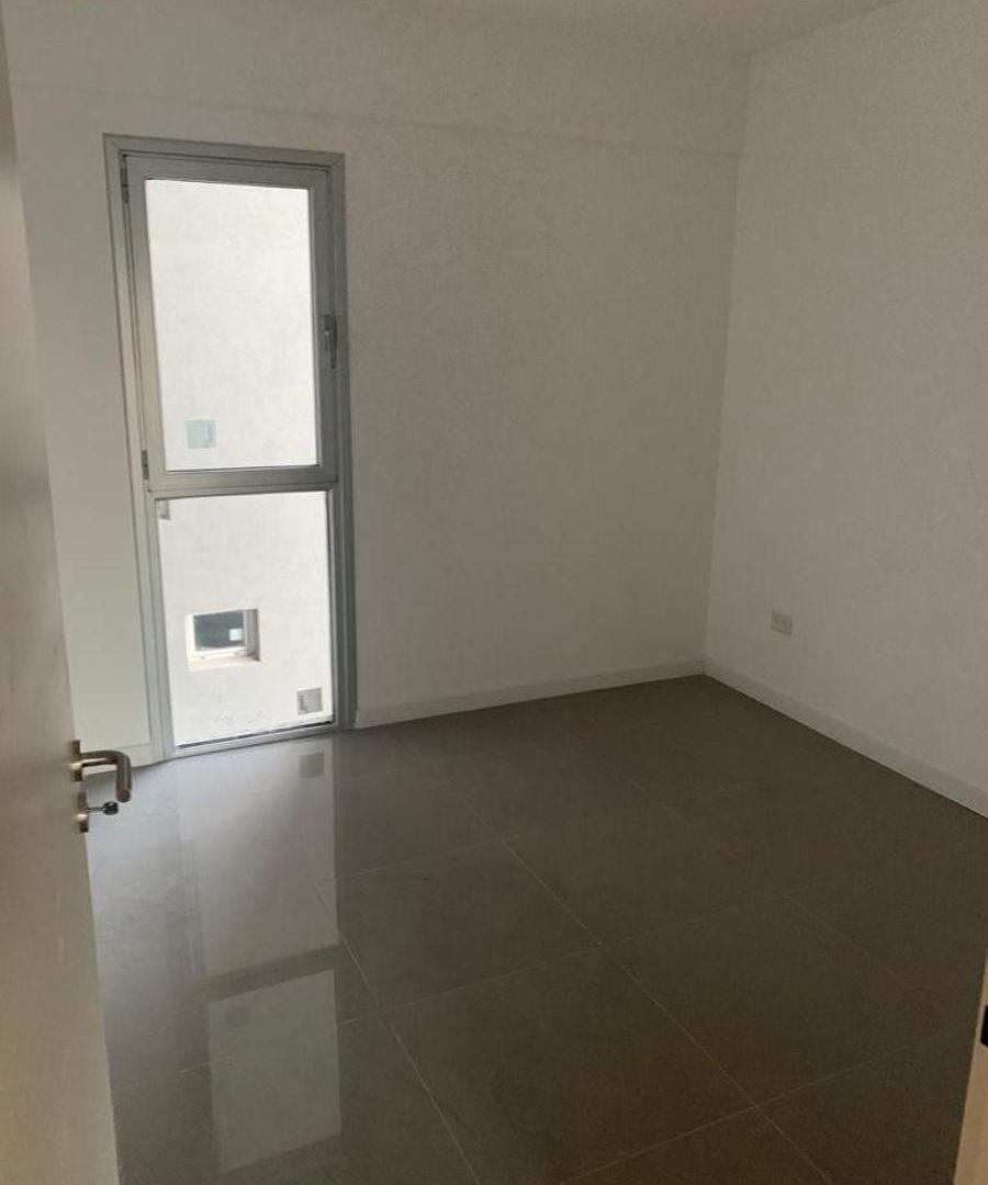 Foto de Departamento en alquiler de 1 Dormitorio con Cochera – Bº Santa, imagen 3