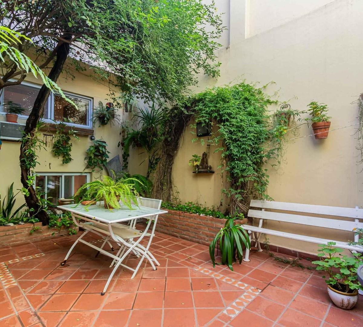 PH. 4 Ambientes. Patio. Planta Baja. Apto Crédito. Parque Cha 3