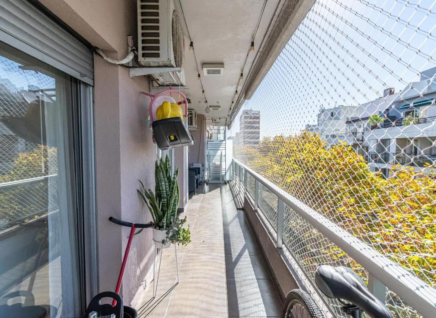 Venta. Depto 3 amb. Con cochera cub fija. Villa urquiza. Apto credito. 3
