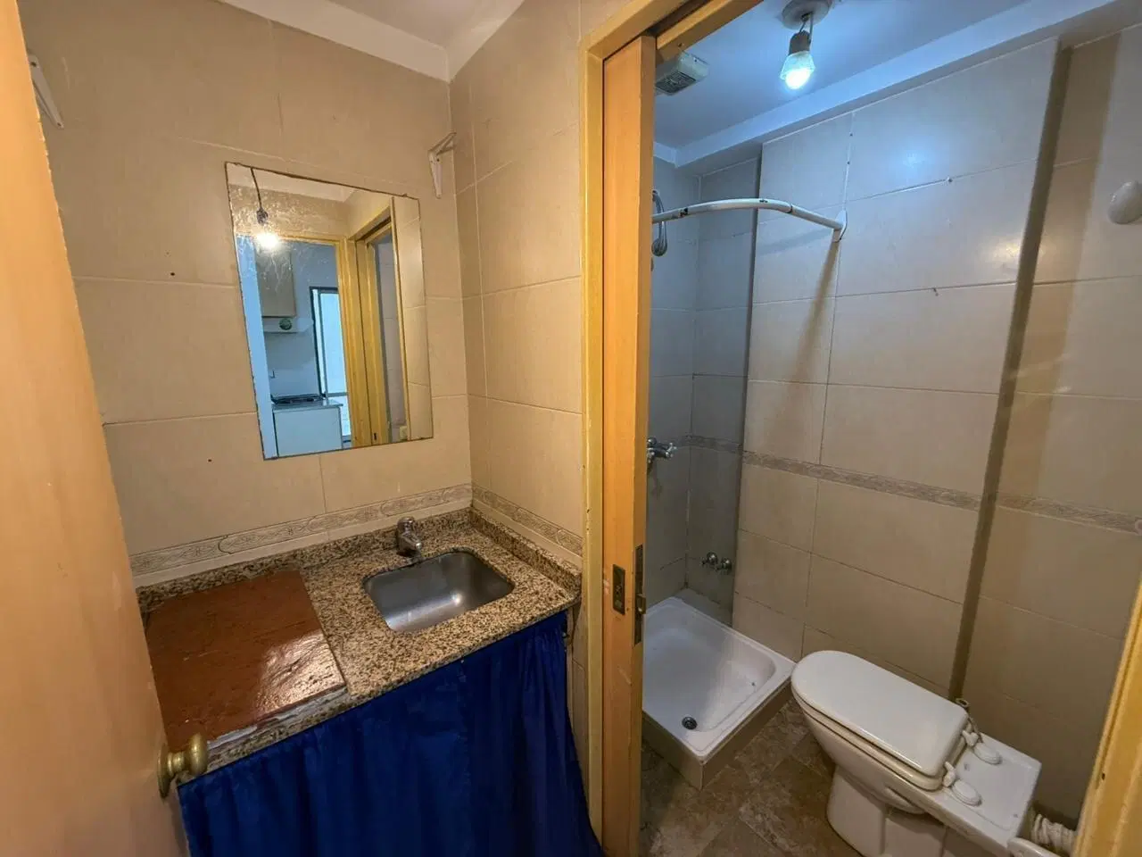 Monoambiente en alquiler. Patio. Apto profesional. Villa Urquiza 4