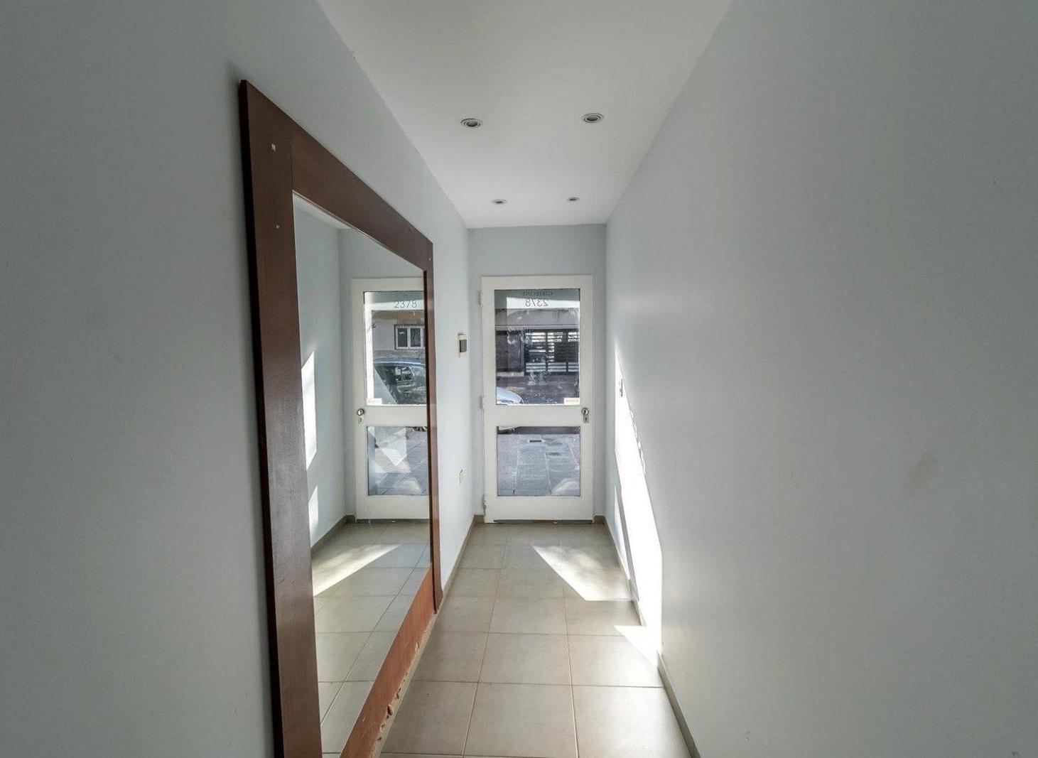 Foto de Departamento Dúplex 2 balcones en alquiler en Villa Ortúzar, imagen 5