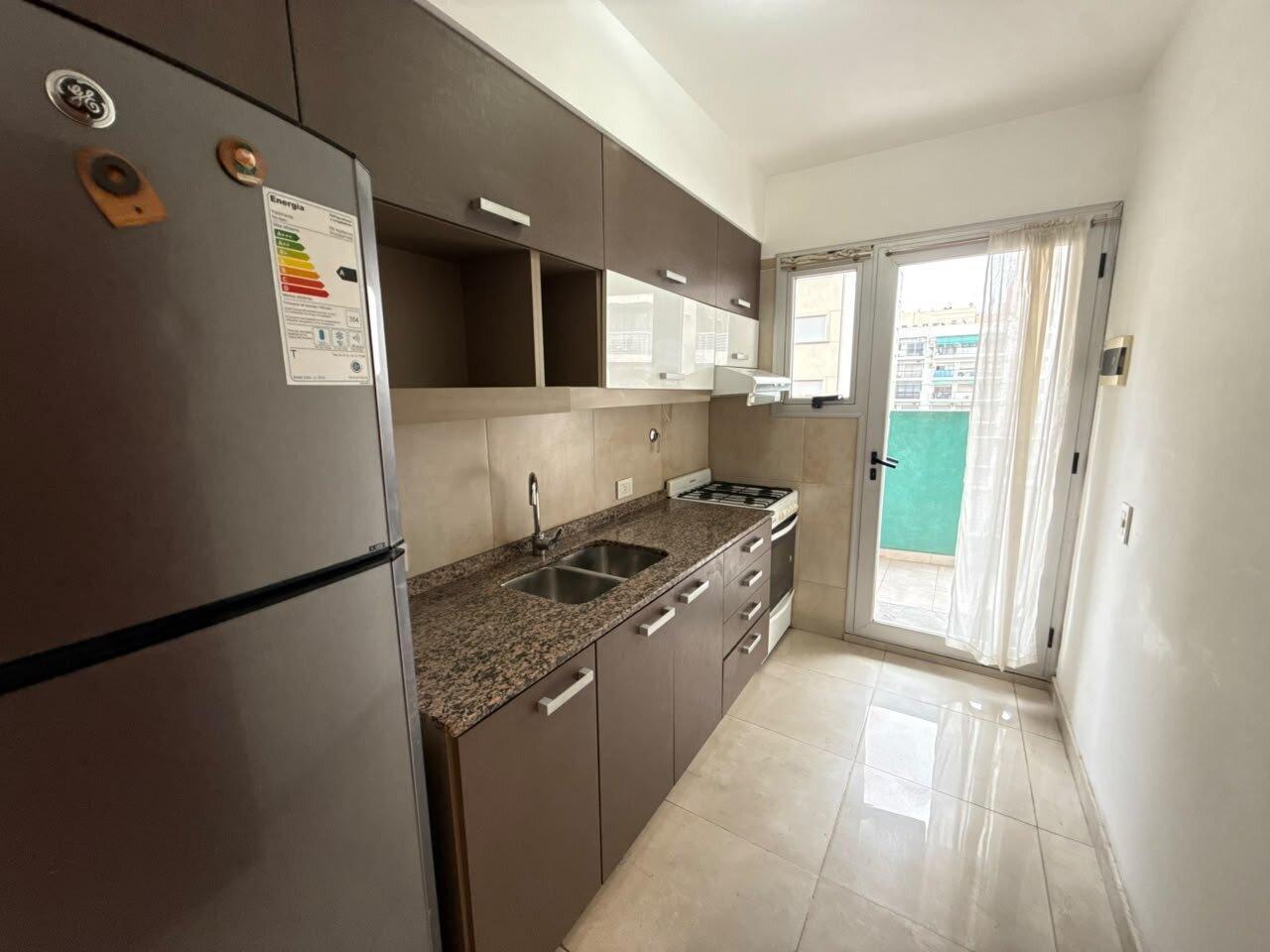 Foto de Alquiler. 2 Ambientes. Cochera. Villa Urquiza, imagen 3