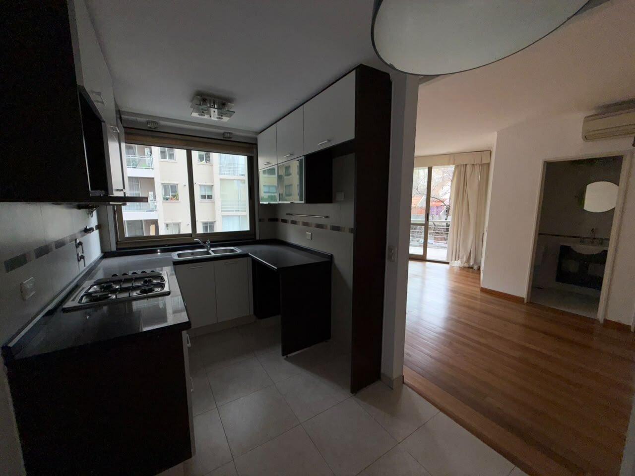 Foto de Alquiler. 3 Ambientes. Amenities. Balcón. Flores, imagen 3
